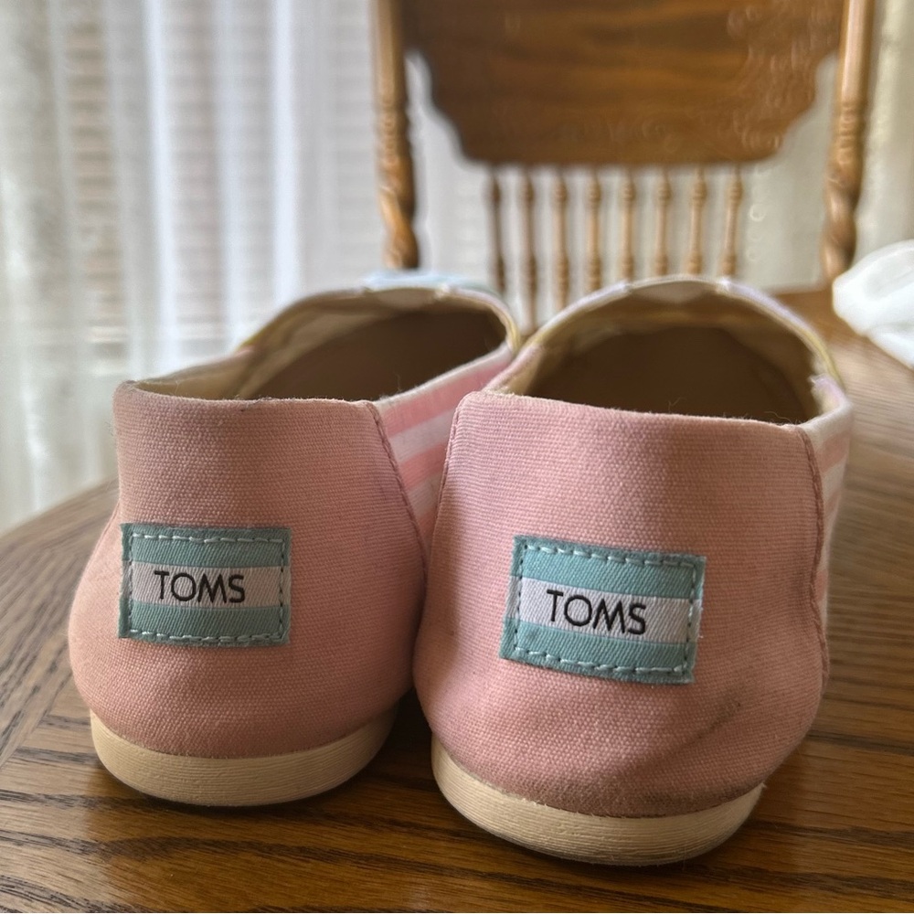Color Block | Pastel Stripes | Shoes - Picture 12 of 16